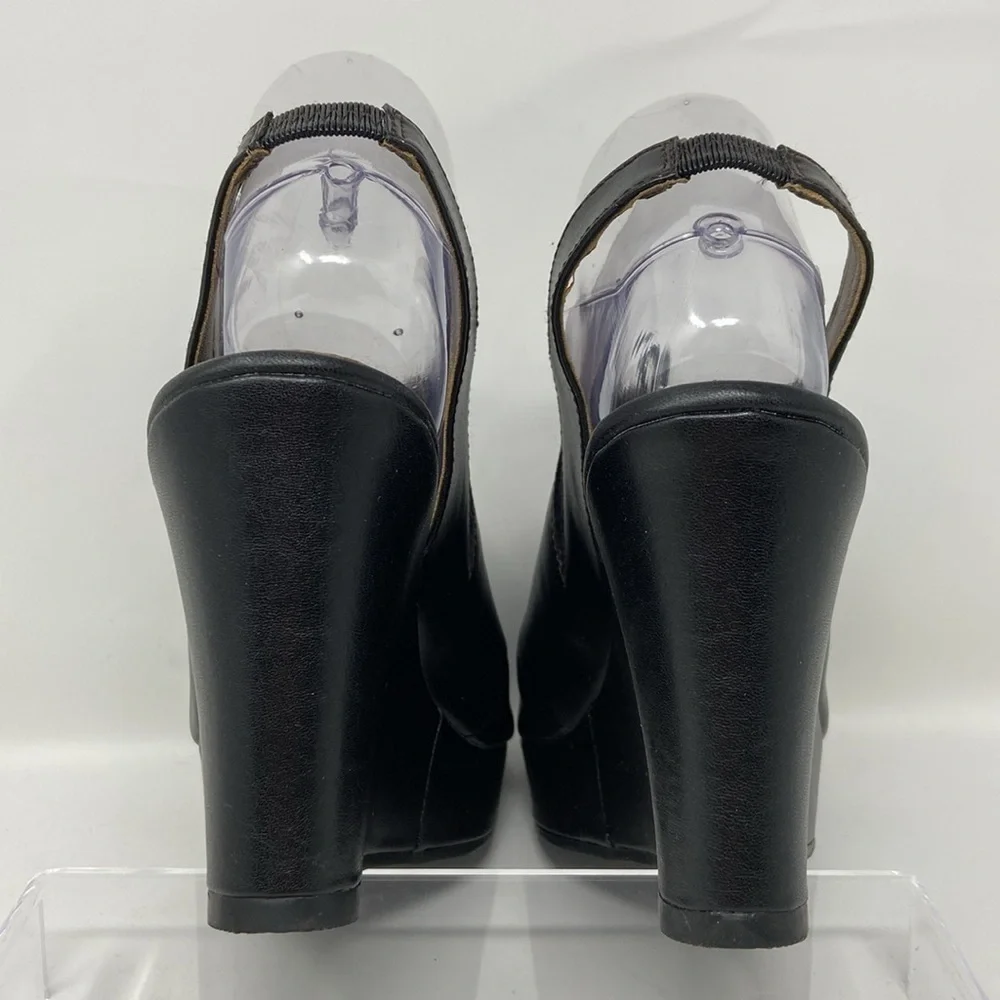 NWT Vigoss Black “Robert” Wedge 8.5M